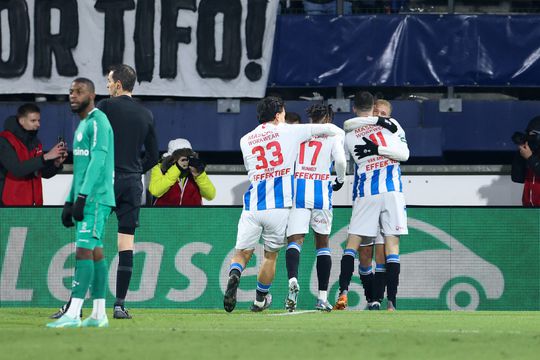 sc Heerenveen heeft weinig moeite met Almere City: Pelle van Amersfoort-show in Friesland