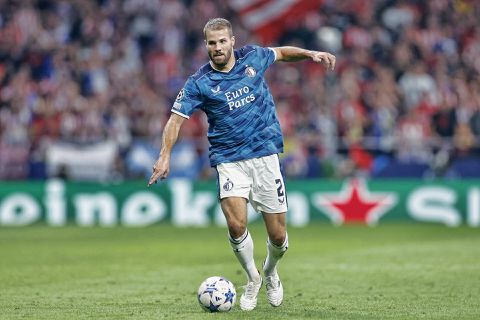 Arne Slot moet kiezen voor andere aanvoerder: dit is de opstelling van Feyenoord tegen PEC Zwolle