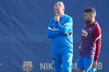 Ronald Koeman houdt hoop: 'Barcelona kan nog kampioen worden'