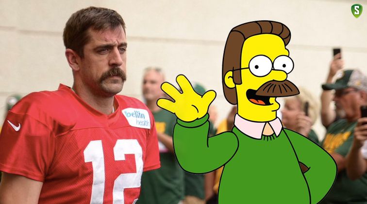 Rodgers komt met Ned Flanders-snor naar training