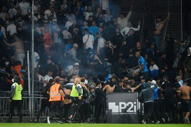 🎥 | WÉÉR supportersrellen in Frankrijk: opnieuw Marseille, 16 Bordeaux-fans gewond