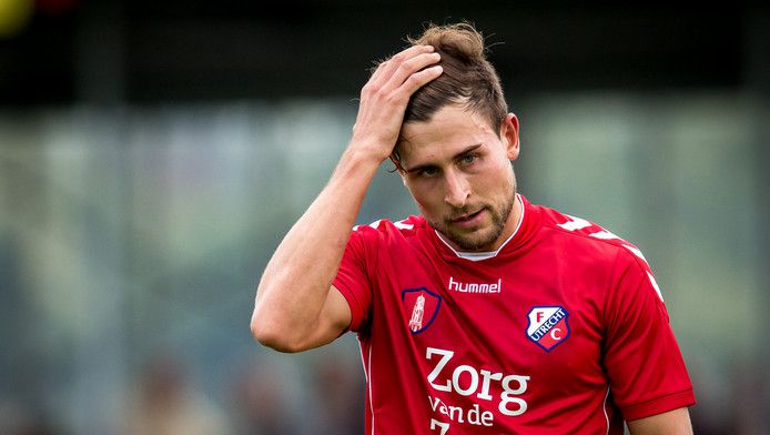 OEPS! FC Utrecht vergeet om stadionspeaker te bellen