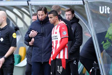 Frank de Boer praat lang met Roger Schmidt: 'Dat waardeer ik enorm'