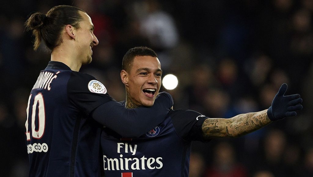 Van der Wiel scoort in doelpuntenfestijn PSG