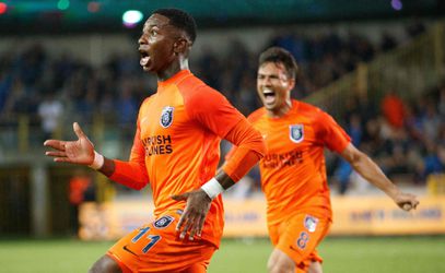 Basaksehir met Elia in de basis tegen Sevilla