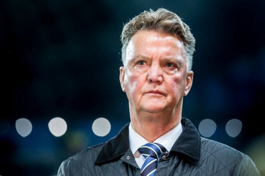 Dit wordt legendarisch: Louis van Gaal laat zich urenlang live op tv interviewen