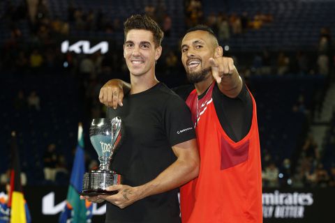 Aussie badboy Kyrgios en maat Kokkinakis winnen dubbelspel Australian Open