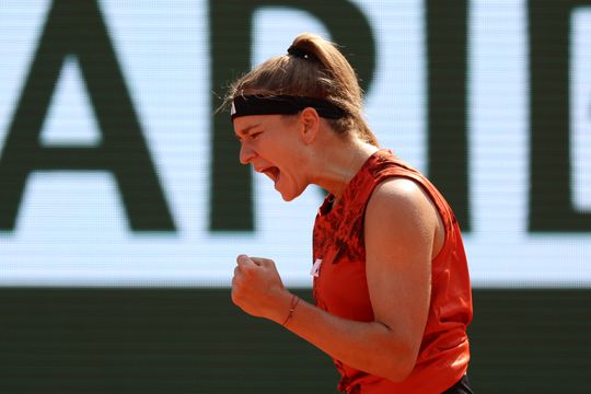 Karolina Muchova in finale Roland Garros na totale meltdown van Aryna Sabalenka