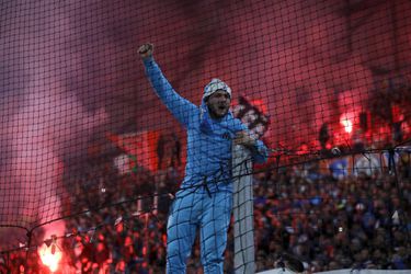 Lyon verliest pittig potje in Marseille na aanval op spelersbus
