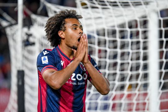 'Sven Mislintat op vingers getikt: staf roept Ajax-directeur terug bij transfer Nederlandse spits'