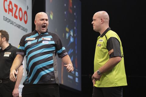 Michael van Gerwen moet in de EK-finale buigen voor Rob Cross