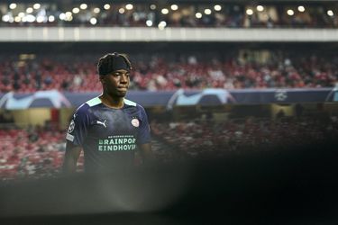 Lijst met geïnteresseerde clubs voor Noni Madueke wordt steeds langer