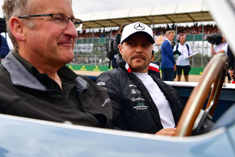 Bottas 2.0 vecht heerlijk robbertje uit met Hamilton (video)