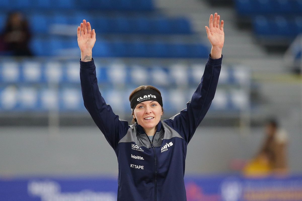 Heather Bergsma-Richardson verslaat Wüst en pakt WK-goud op 1500 meter