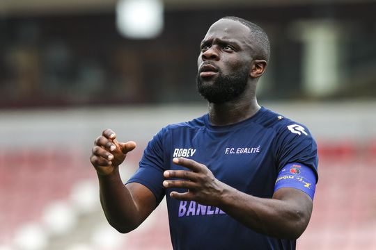 Clubhopper Elvis Manu keert terug naar Nederland: op huurbasis naar FC Groningen