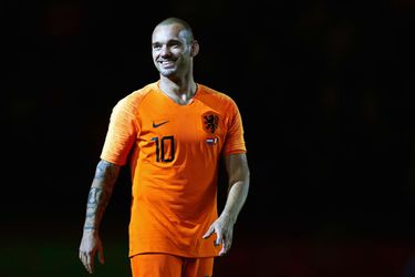 'Wesley Sneijder na slopen auto aangehouden in Utrecht'