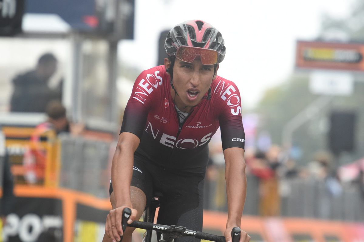 Tourwinnaar Bernal wil in 2021 naar de Giro: 'Dit is niet het juiste jaar'