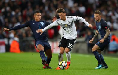 Engeland en Duitsland doelpuntloos, Pereiro debuteert voor Uruguay
