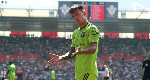 Lisandro Martínez is Virgil van Dijk tot nu toe in alle verdedigende statistieken de baas