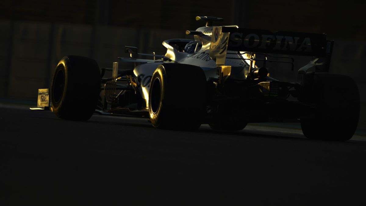 📸 | Mercedes geeft kleine teaser van hoe nieuwe F1-bolide eruit gaat zien