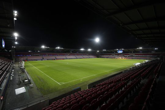 🖥️ | Op deze zenders kijk je vanavond live naar FC Midtjylland-Ajax