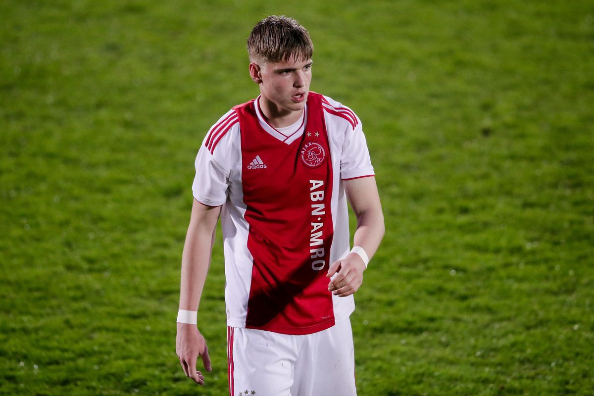Ajax O19 wint in het stadion van FC Groningen de bekerfinale (video's)