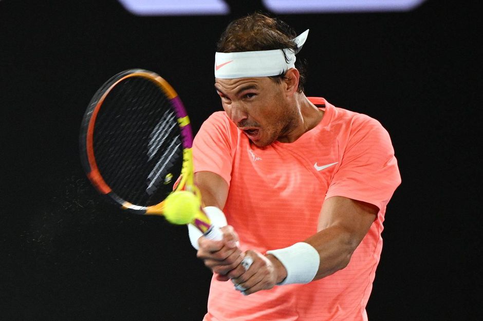 Rugpijn lijkt mee te vallen: Nadal naar 4e ronde Australian Open