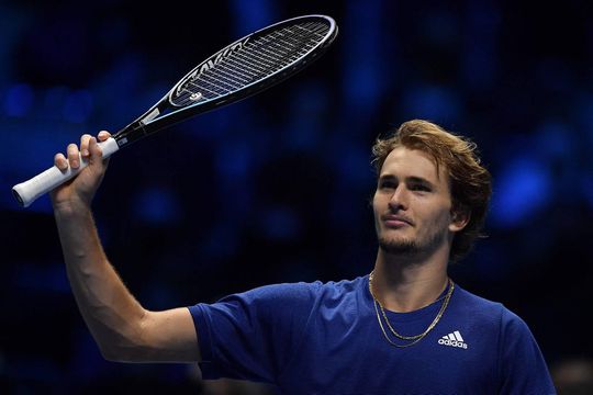 🎥 | Alexander Zverev verslaat Hubert Hurkacz voor plek in halve eindstrijd ATP Finals