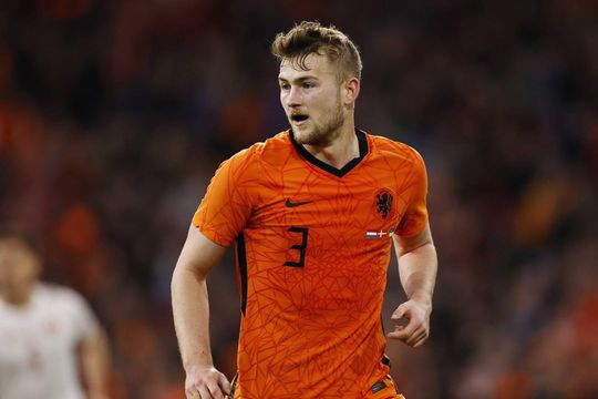 Matthijs de Ligt over nieuw systeem: 'Meer risico dan met Frank de Boer'
