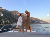 💍 | Thibaut Courtois vraagt topmodel Mishel Gerzig ten huwelijk op een boot tijdens vakantie featured image