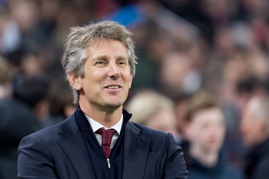 📸 | Ajax reageert briljant op puinzooi binnen Super League