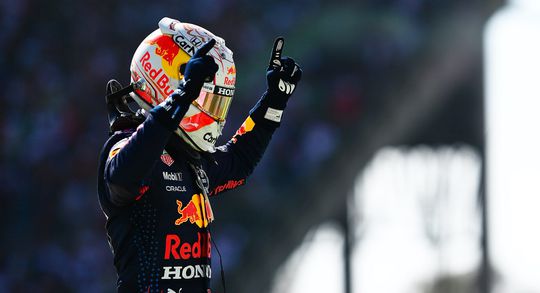 🎥 | Max Verstappen was Valtteri Bottas te slim af: 'Het was op de grens'