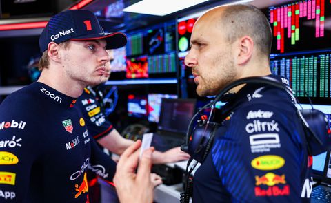 Dit zeiden Max Verstappen en Gianpiere 'GP' Lambiase tegen elkaar bij GP België