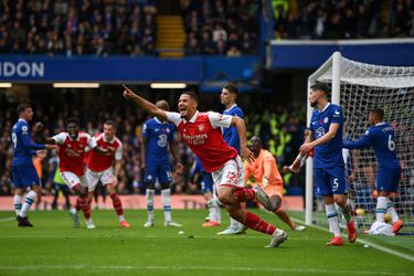 Niet Jesus, niet Martinelli, maar Gabriel Magalhães bezorgt koploper Arsenal zege in derby bij Chelsea