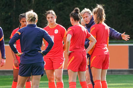 TV-gids: op deze zender kijk je naar oefeninterland van Oranje Leeuwinnen tegen Noorwegen