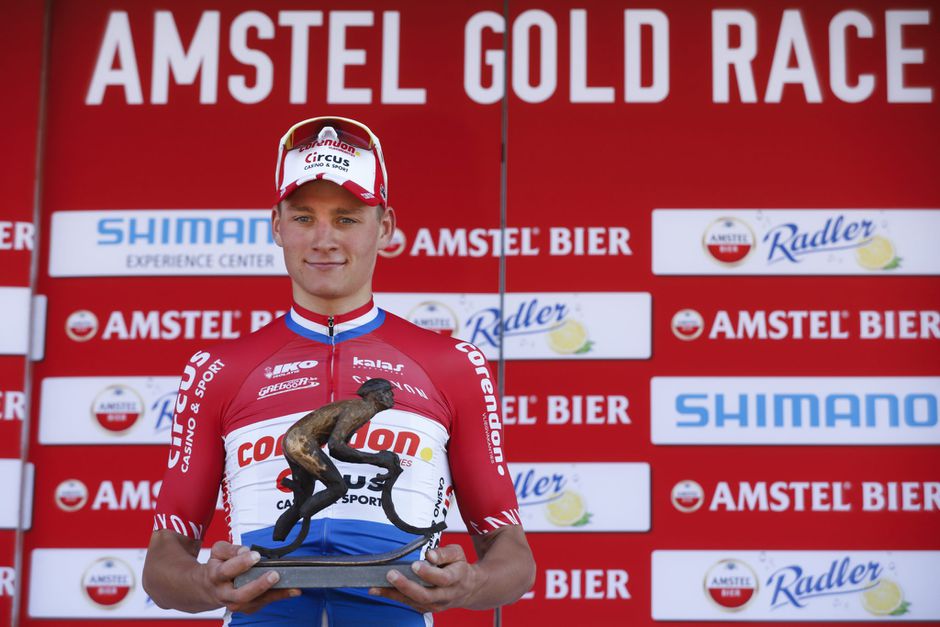 MvdP eigenlijk nog niet zo'n fan van wegwielrennen: 'Je merkt wel dat het meer impact heeft'