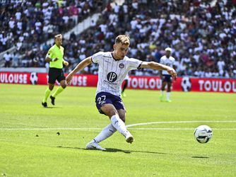 Thijs Dallinga kijkt uit naar Toulouse v PSG: 'Dat is eigenlijk bizar'