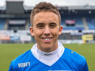 Ryan Thomas blijft langer bij PEC Zwolle