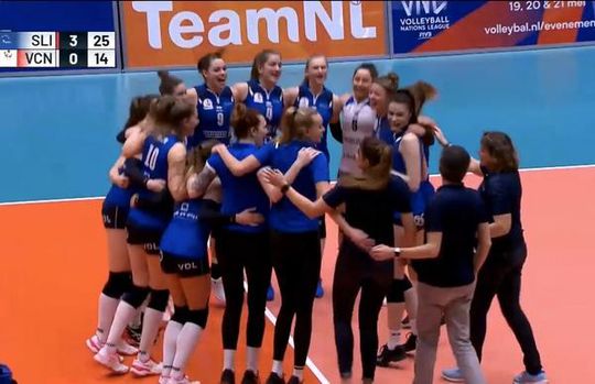 Supercup volleybal voor 1 keer met 4 teams