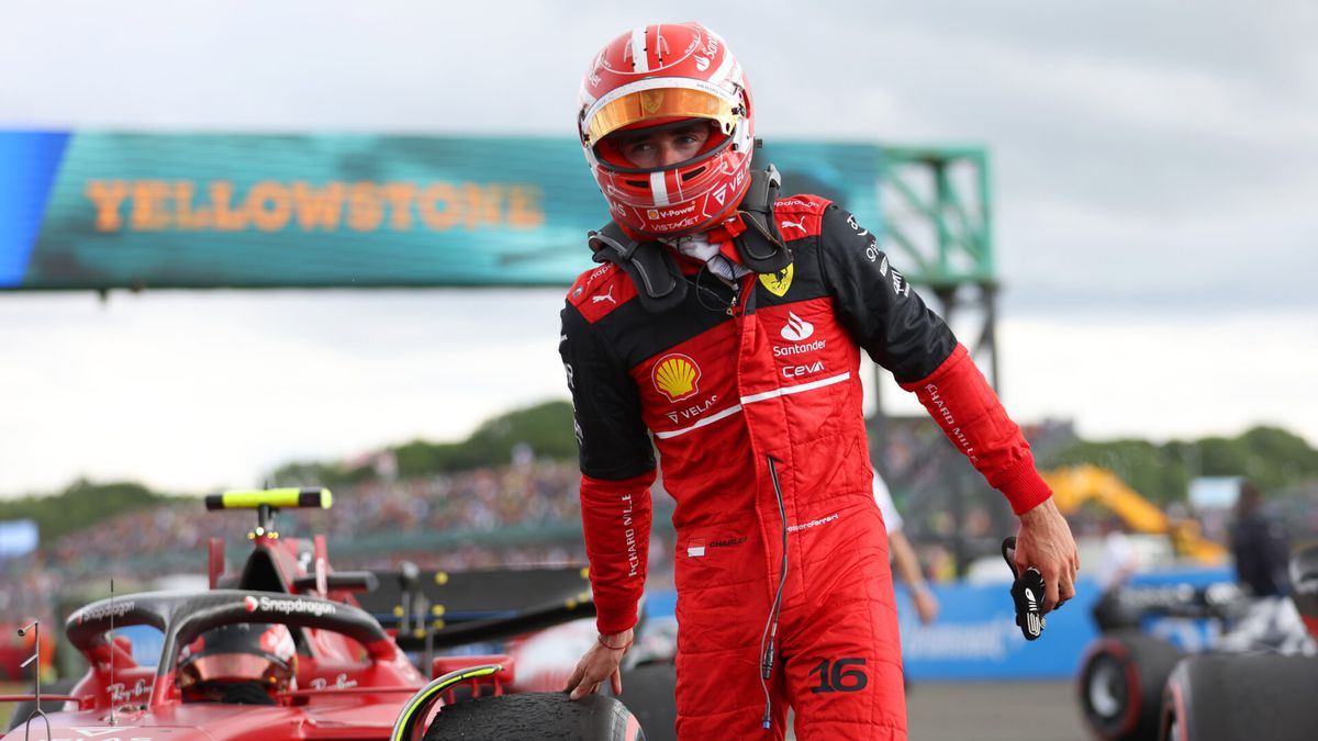 Leclerc nog steeds boos op eigen team en vraagt verklaring strategiekeuze: 'Ik had kunnen winnen'