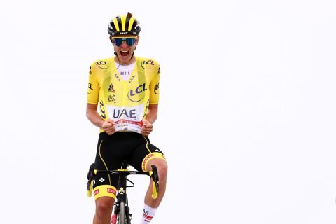 Sloveens staaltje stumpen! Tadej Pogacar wint in gele trui koninginnerit Tour de France