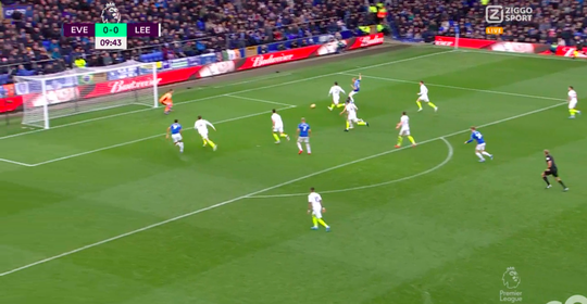 🎥 | Donny van de Beek belangrijk bij openingstreffer Everton tegen Leeds United