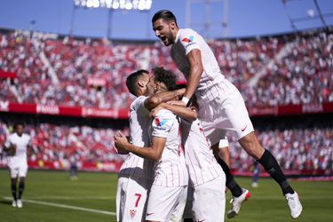 Sevilla voert de druk op El Clásico op met winstpartij tegen Levante