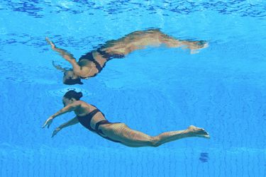 📸​ | Synchroonzwemster reageert op akelig incident: 'Eigenlijk zijn het mooie foto's'