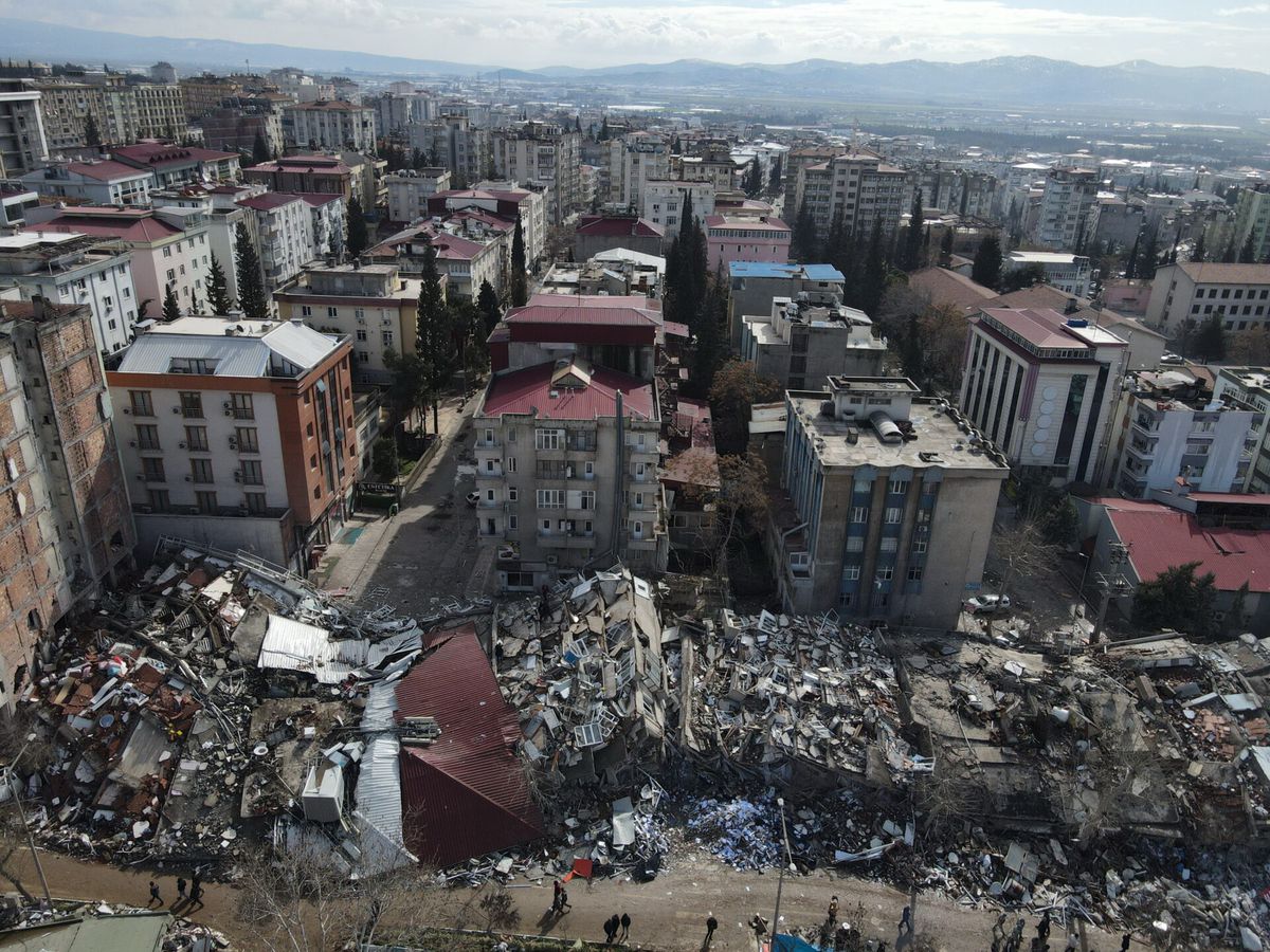 Deventer amateurvoetballer (26) omgekomen bij de aardbevingen in Turkije