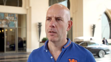 🎥 | Gijs de Jong in Qatar: 'Wij stemmen in ieder geval niet op Saoedi-Arabië voor WK 2030'