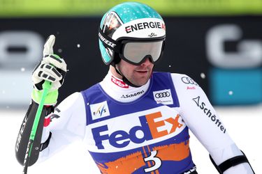 Skiër Kriechmayr haalt 1e wereldbekerzege op spectaculaire wijze binnen (video)