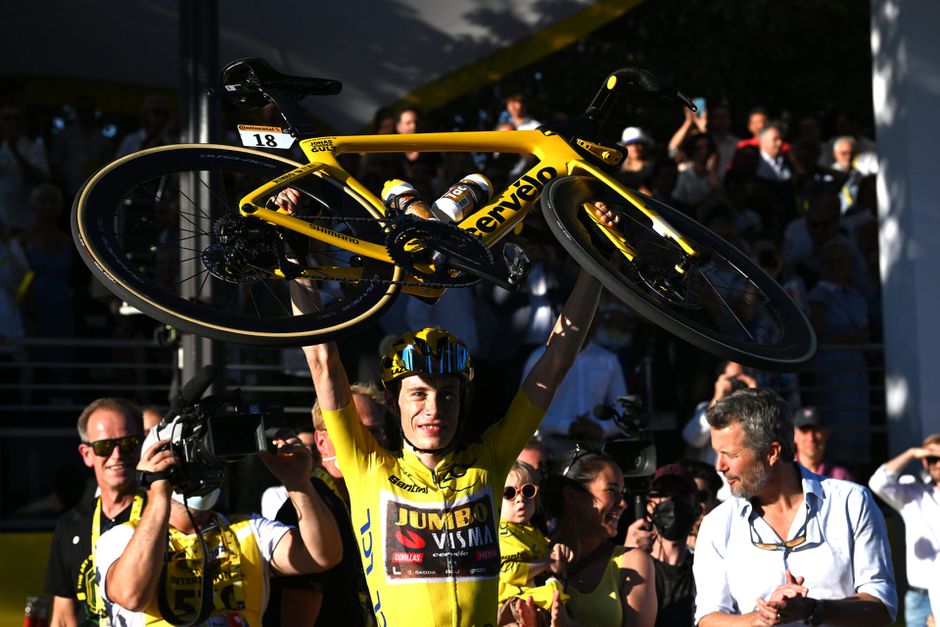Het geel en een vet gevulde bankrekening: dit verdiende Jonas Vingegaard deze Tour