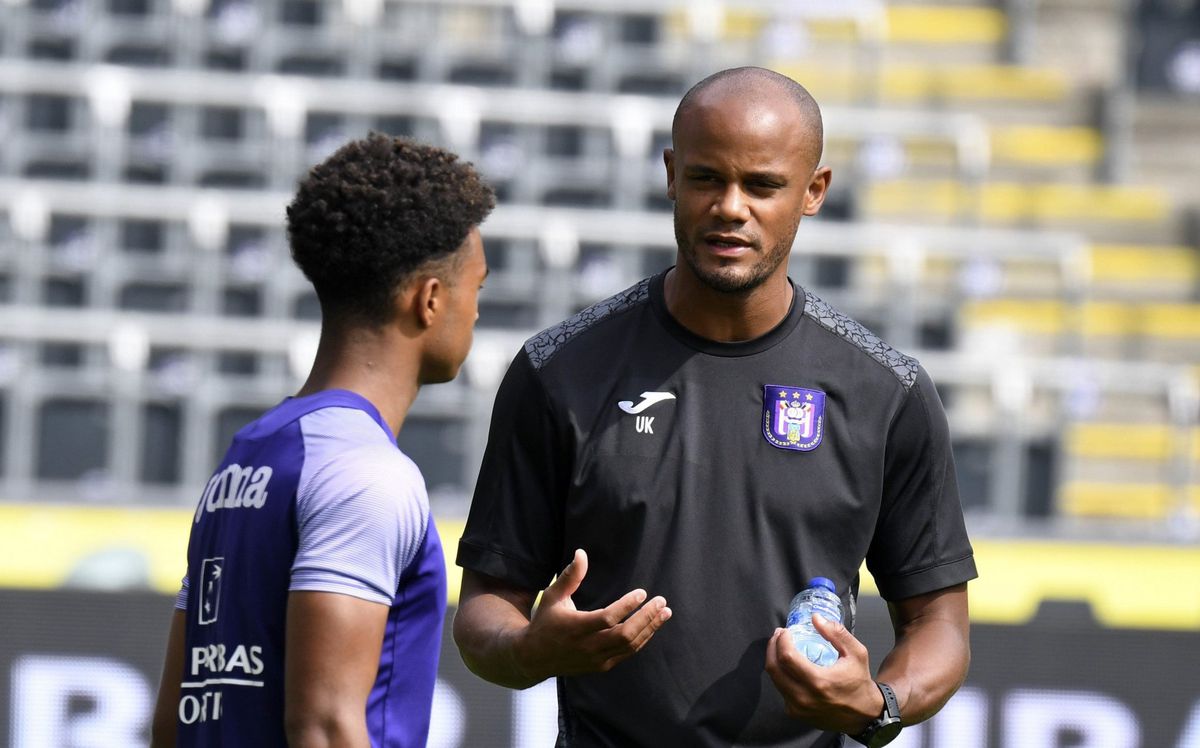 Anderlecht moet 5.000 euro dokken omdat Kompany niet de juiste papiertjes heeft