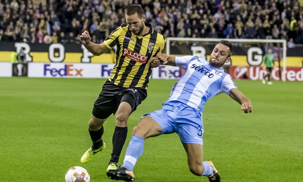 Dapper Vitesse verdient meer, maar verliest wel van Lazio (video)